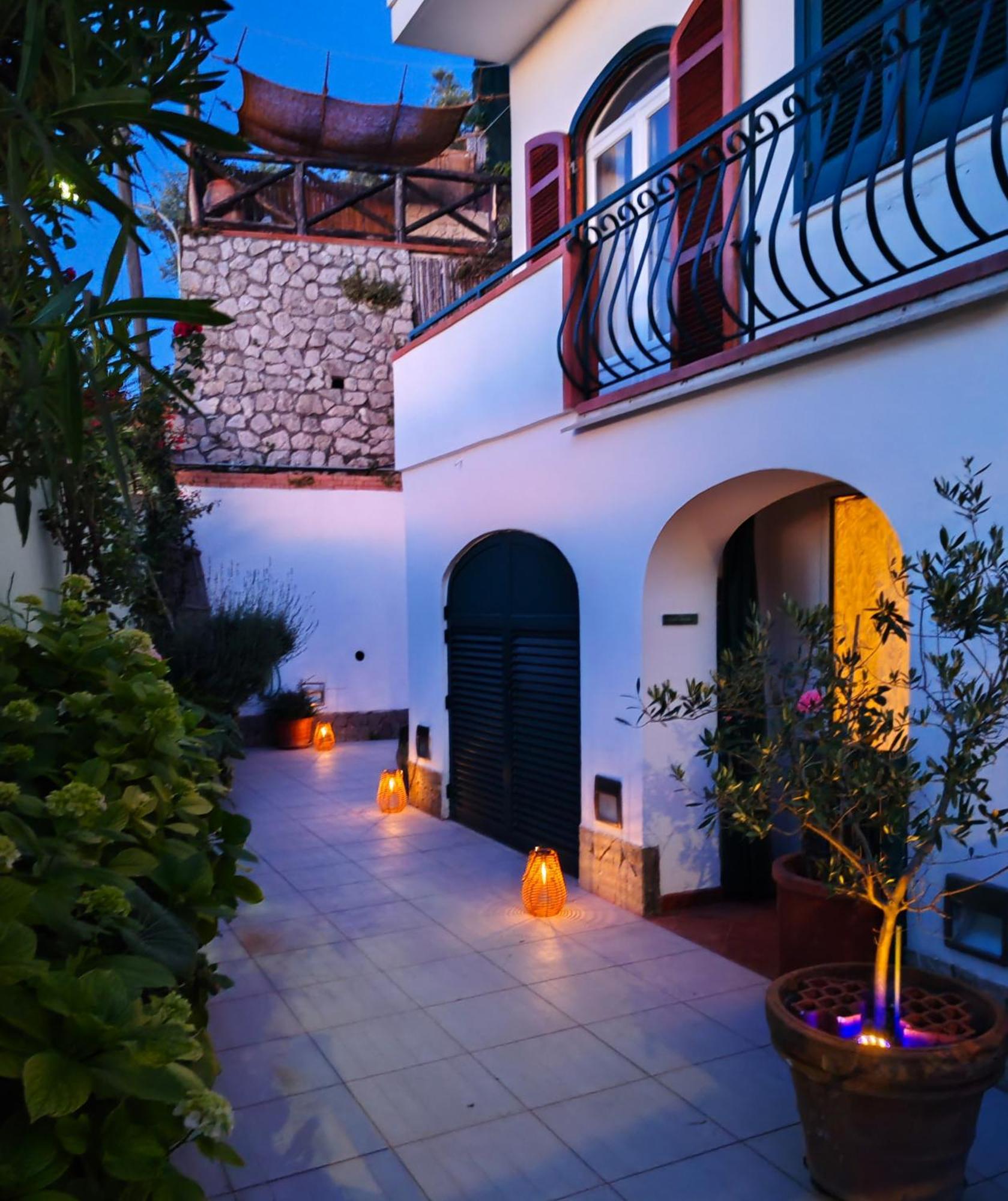 Mediterranea E Casa Del Capricorno Charming Houses Massa Lubrense Exterior foto